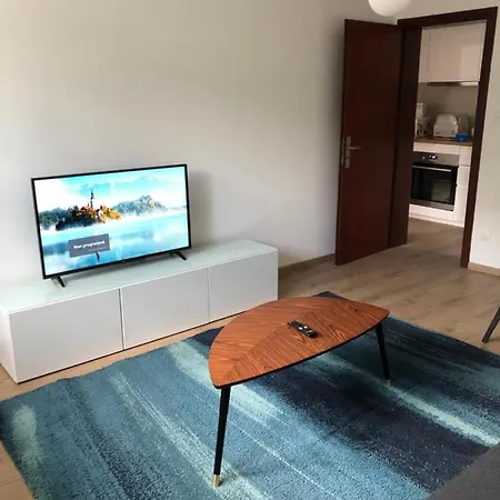 Joli Appartement Dans Une Maison Remise A Neuf Mittelhausbergen Exterior foto