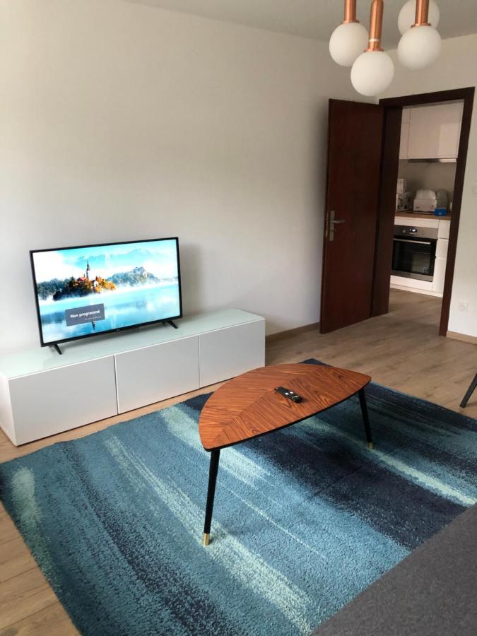 Apartment Joli Dans Maison Remise A Neuf *