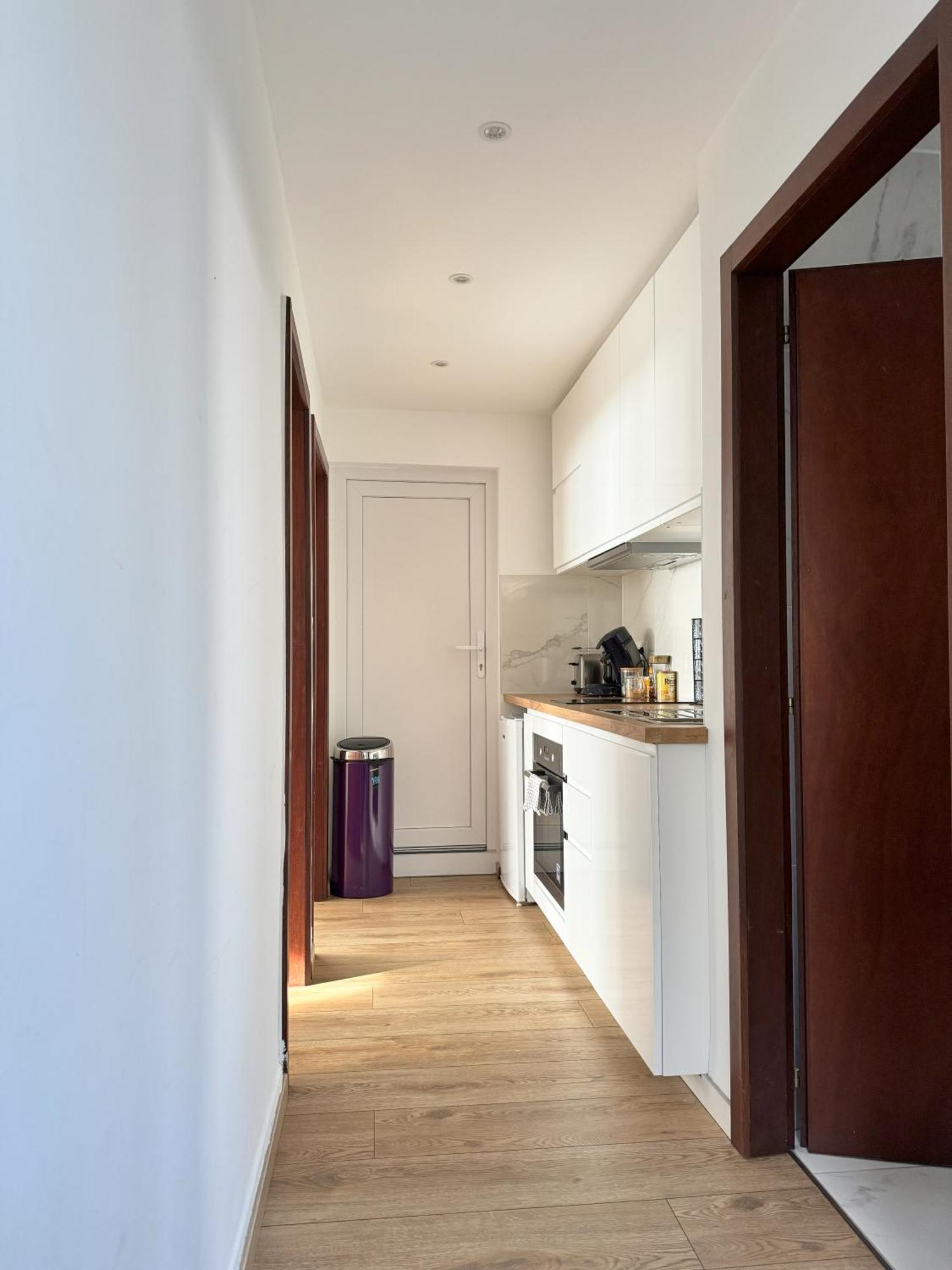 Apartment Joli Dans Maison Remise A Neuf *
